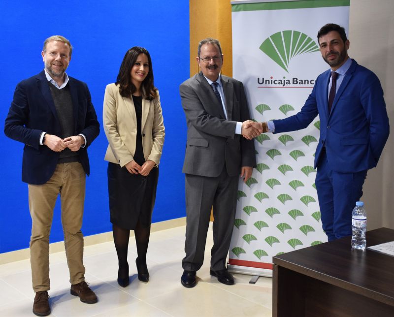 Asambl Febrero 24 800